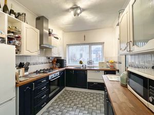 Photo 6- click for photo gallery